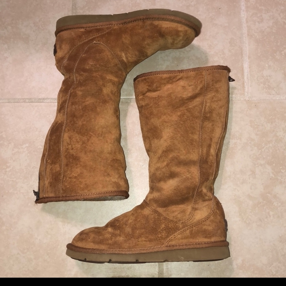 Size 7 ugg boots